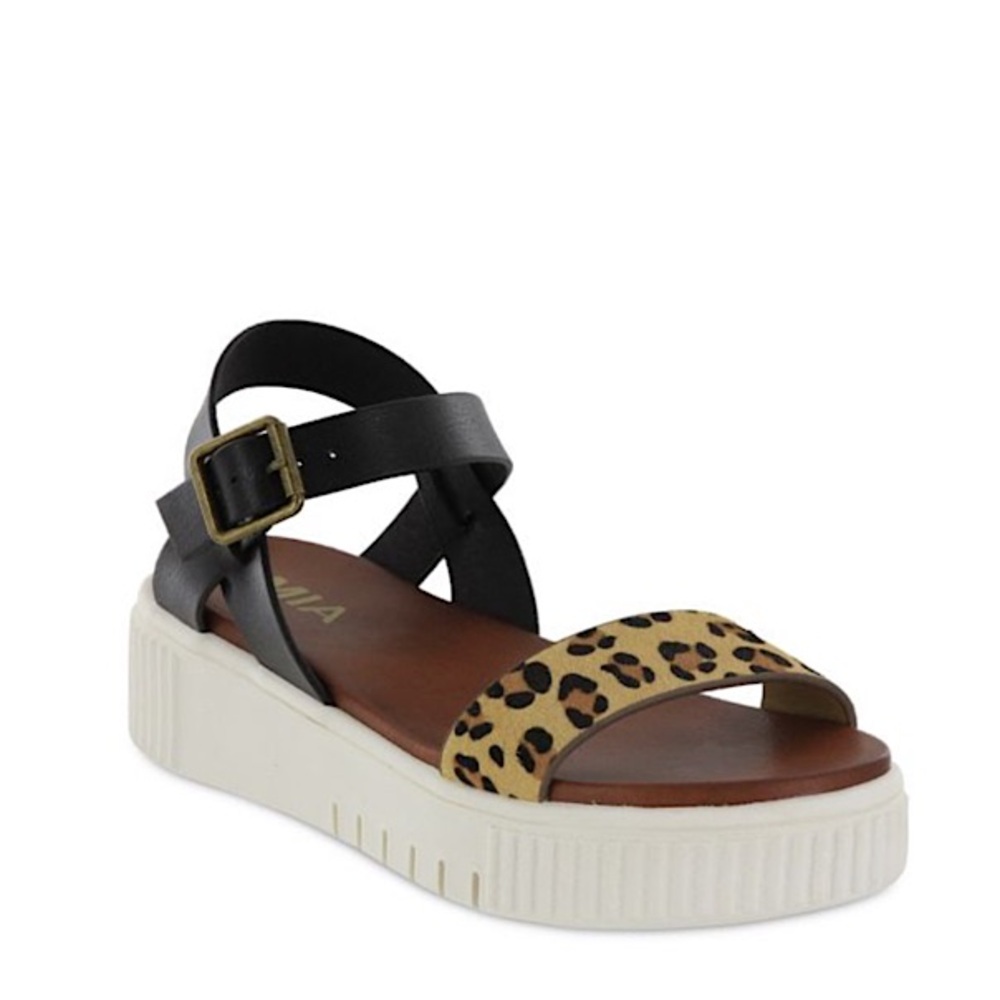 MIA Leanna Leather Platform Sandals - Picture 9 of 10